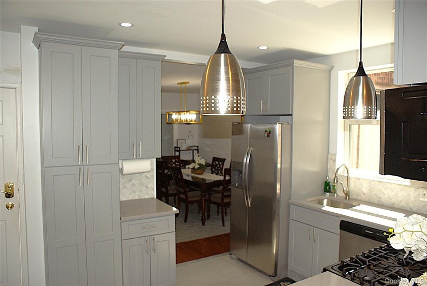Property is located in an expanding residential /commercial - photo 10