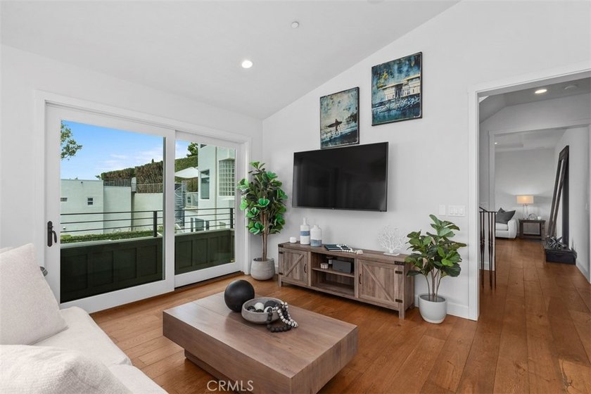 Enjoy sweeping ocean views from this 4-bedroom, 3.5-bathroom - photo 11