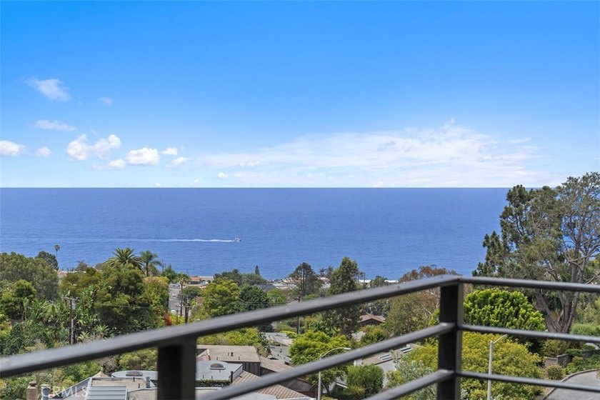 Enjoy sweeping ocean views from this 4-bedroom, 3.5-bathroom - photo 31