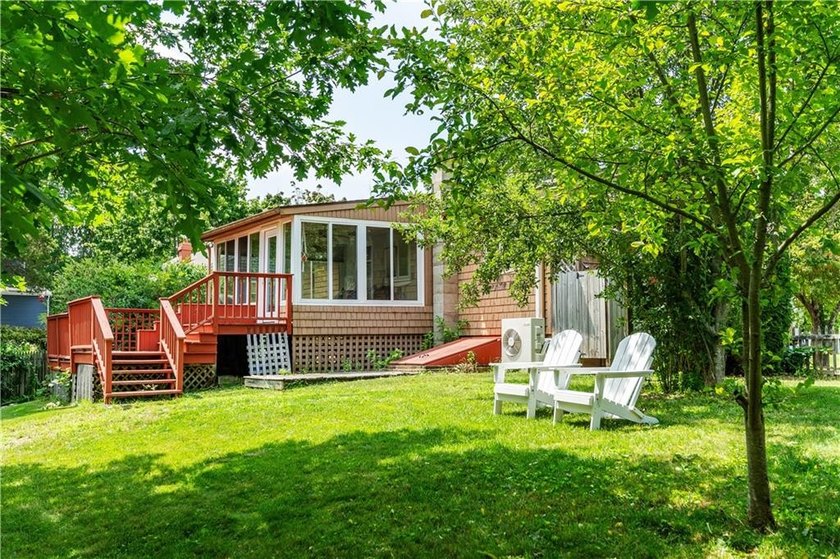 A special waterfront opportunity at 41 Mount View Avenue! This - photo 40
