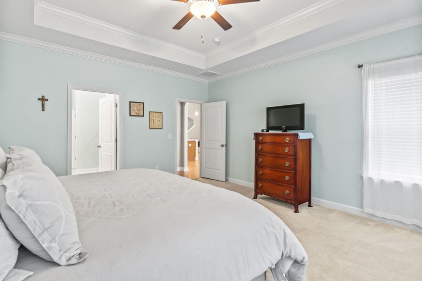 Three-bedroom, three-bathroom Craftsman-style home with a - photo 17