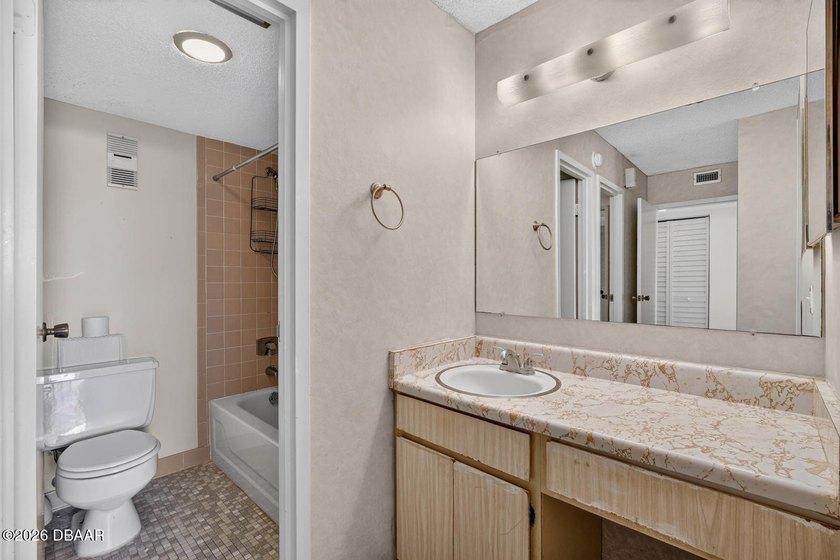 Unbeatable Value! Don't miss this incredible opportunity to own - photo 20