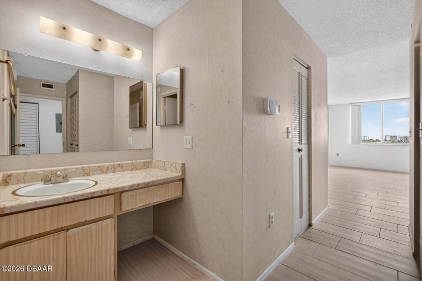 Unbeatable Value! Don't miss this incredible opportunity to own - photo 22