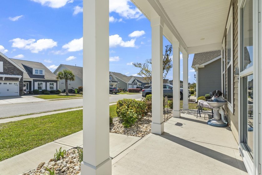 Three-bedroom, three-bathroom Craftsman-style home with a - photo 34