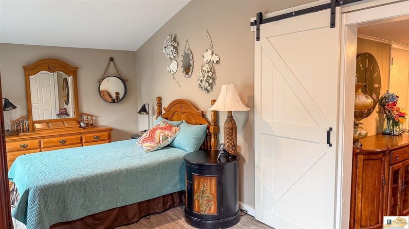 Welcome to your private lakeside retreat! A beautifully - photo 19