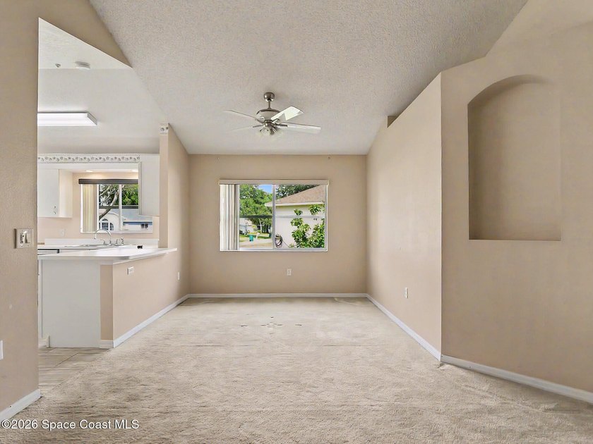 Welcome to this beautifully maintained 3-bedroom, 2-bath home - photo 9