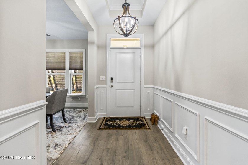 Welcome to this meticulously maintained and thoughtfully - photo 16