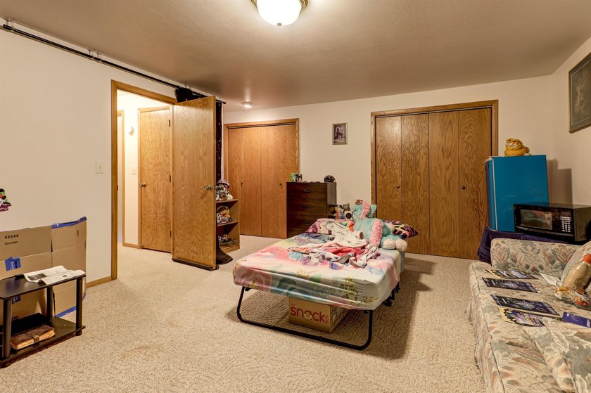 Check out this very well maintained, beautiful 3 bedroom Cape - photo 25