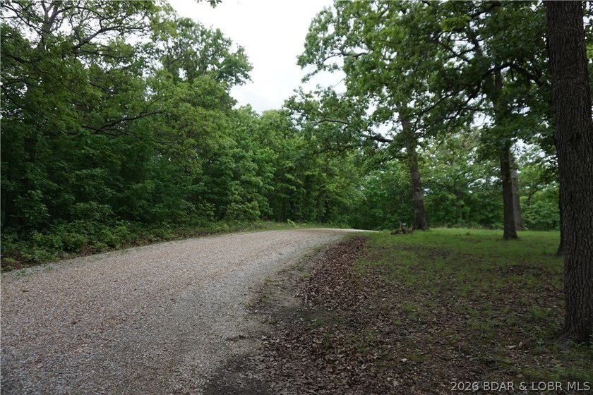 Welcome to your private retreat! This charming ranch home - photo 33