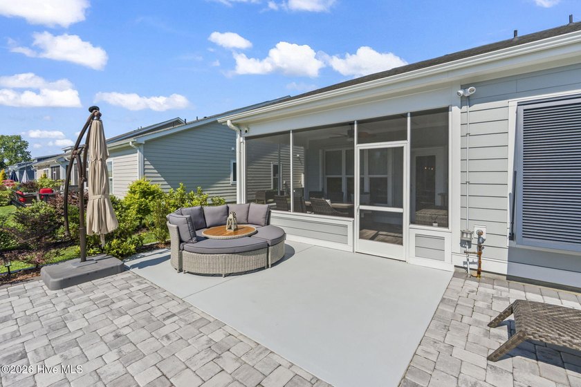 Welcome to this meticulously maintained and thoughtfully - photo 39