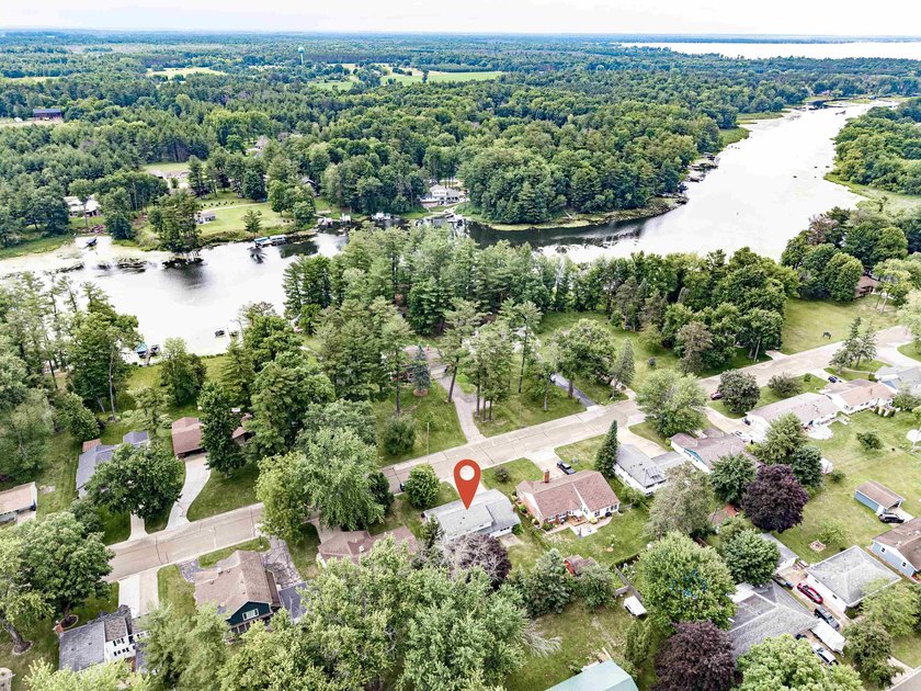 Check out this very well maintained, beautiful 3 bedroom Cape - photo 45