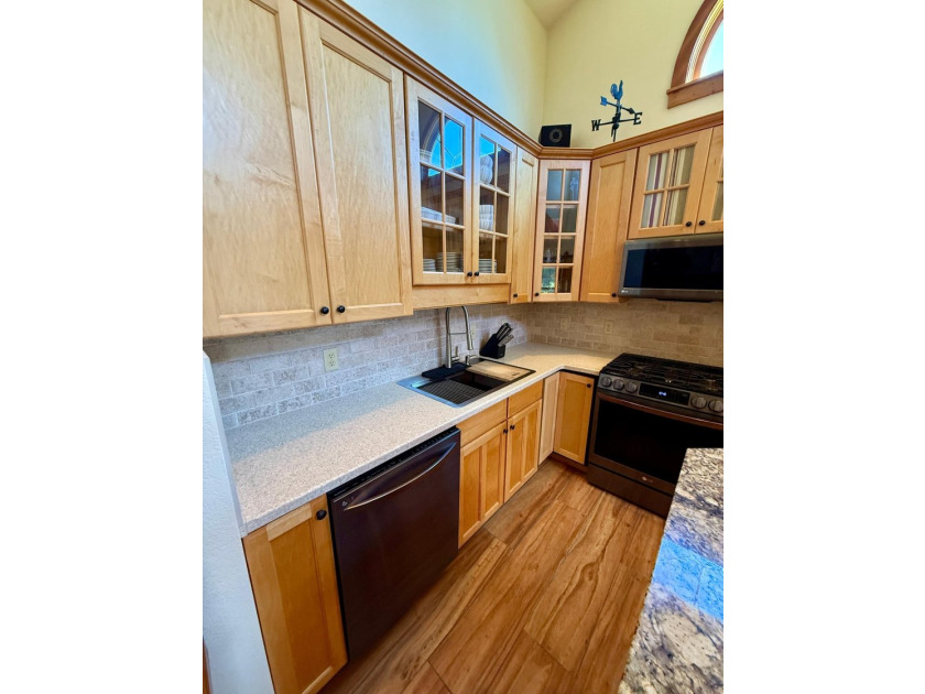 Pristine Hilger Lake living awaits! Nestled on 2 private acres - photo 11