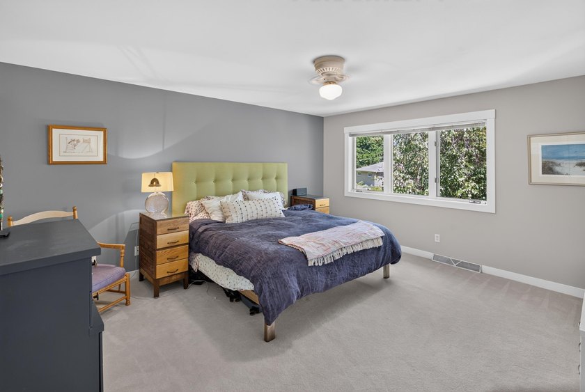 Treasure in the Heart of Monona! This beautifully maintained - photo 20