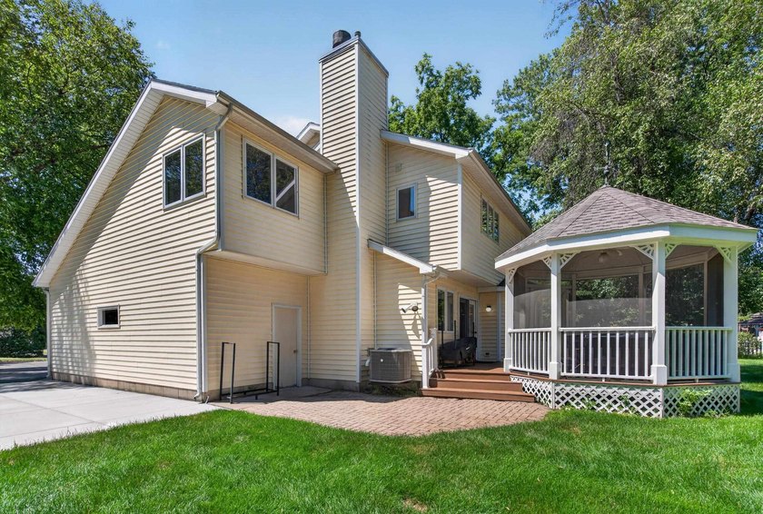 Treasure in the Heart of Monona! This beautifully maintained - photo 47