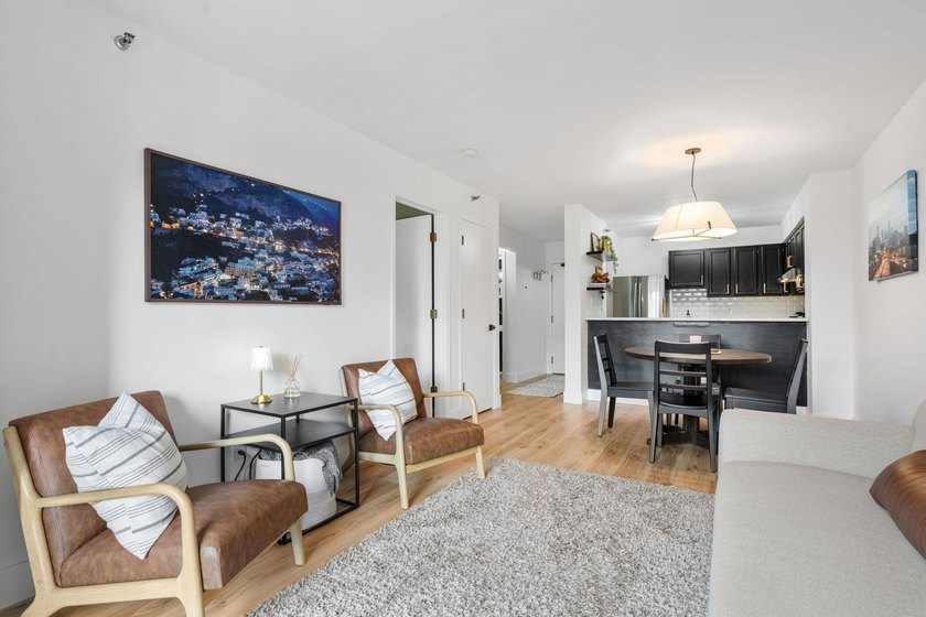 Welcome to your updated riverfront condo just steps to Mill - photo 11