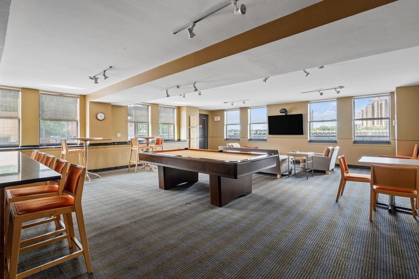 Welcome to your updated riverfront condo just steps to Mill - photo 35