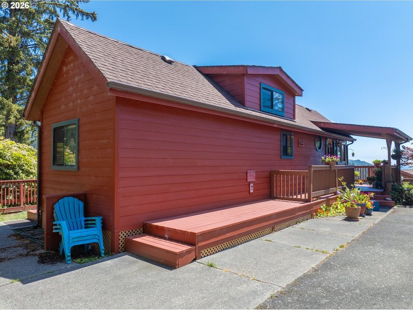Spectacular Oceanview Retreat with Vacation Rental Income - photo 36