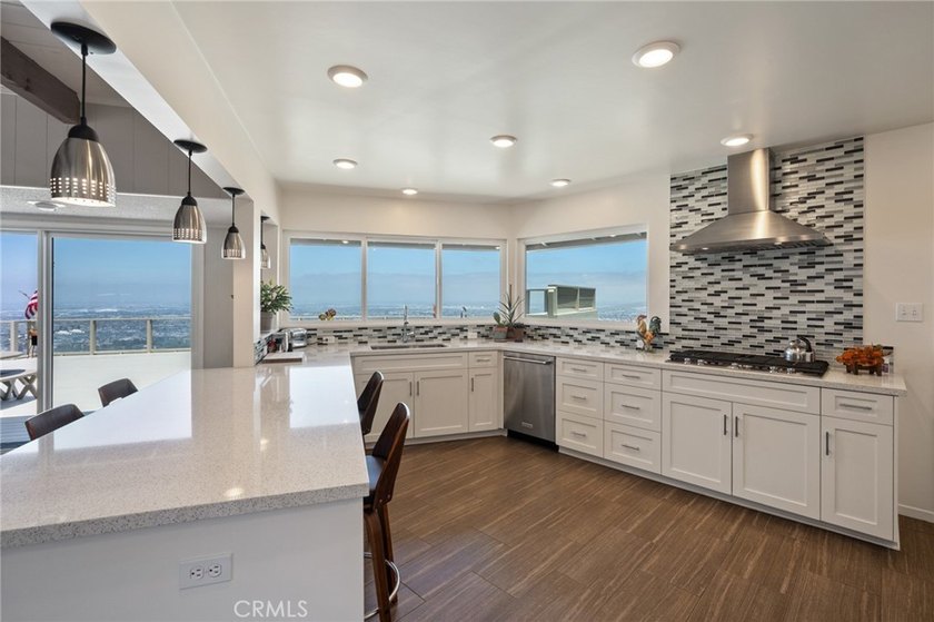 Perched atop a private hilltop with breathtaking 270-degree - photo 17