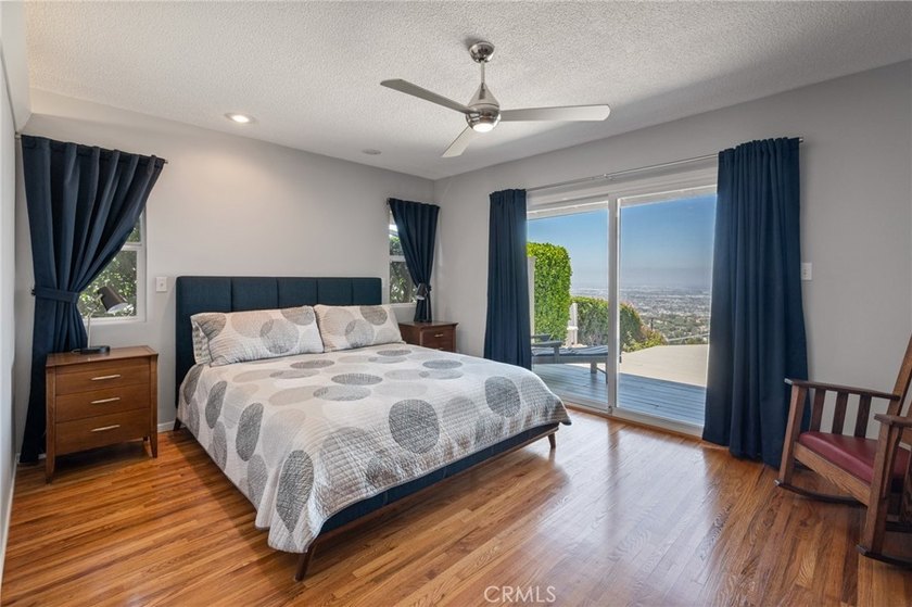Perched atop a private hilltop with breathtaking 270-degree - photo 20