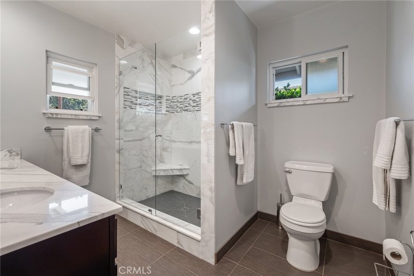Perched atop a private hilltop with breathtaking 270-degree - photo 23