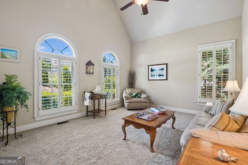 Lovely 2 story home located on Hamilton Mill's largest lot (1.61 - photo 6