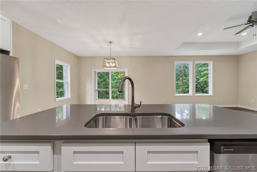 Beautiful new construction tucked away in a quiet cul-de-sac in - photo 13