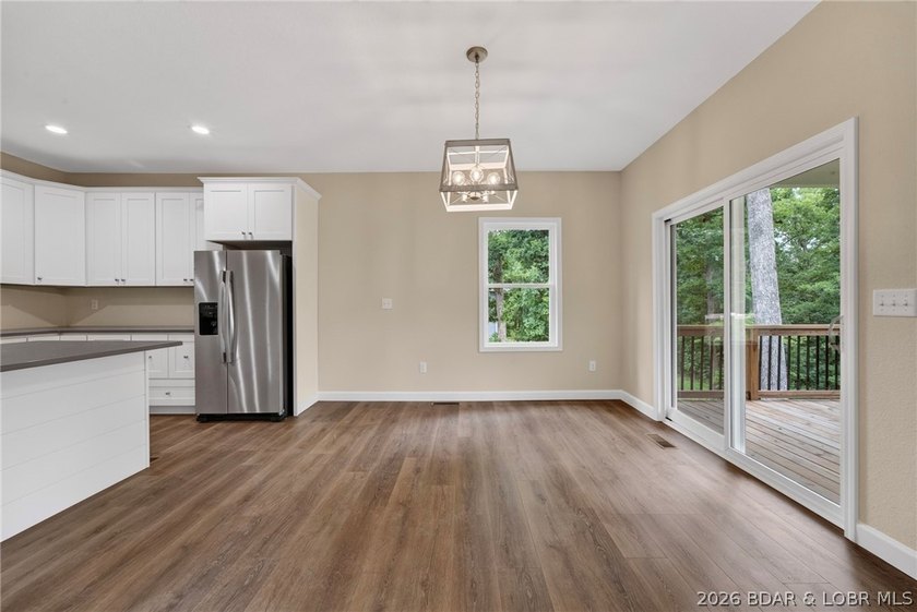 Beautiful new construction tucked away in a quiet cul-de-sac in - photo 15