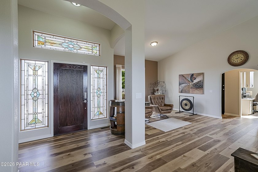 VIEWS of MOUNTAINS &amp; GOLF COURSE! NO HOA! OWNED SOLAR! $203K in - photo 10