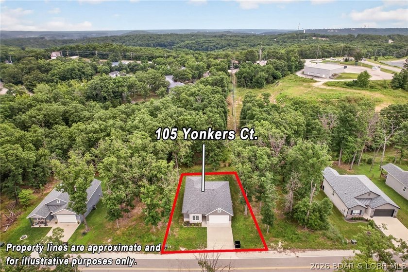 Beautiful new construction tucked away in a quiet cul-de-sac in - photo 34