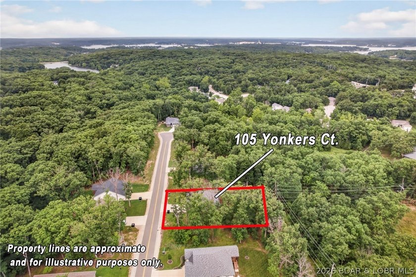 Beautiful new construction tucked away in a quiet cul-de-sac in - photo 35