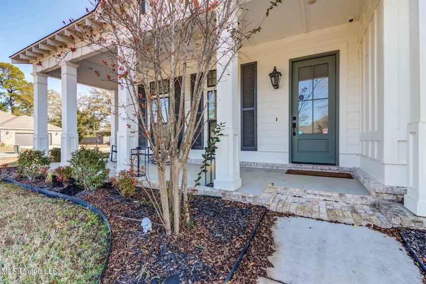 This home was the 2020 St Jude home built by Elliott Homes - photo 3