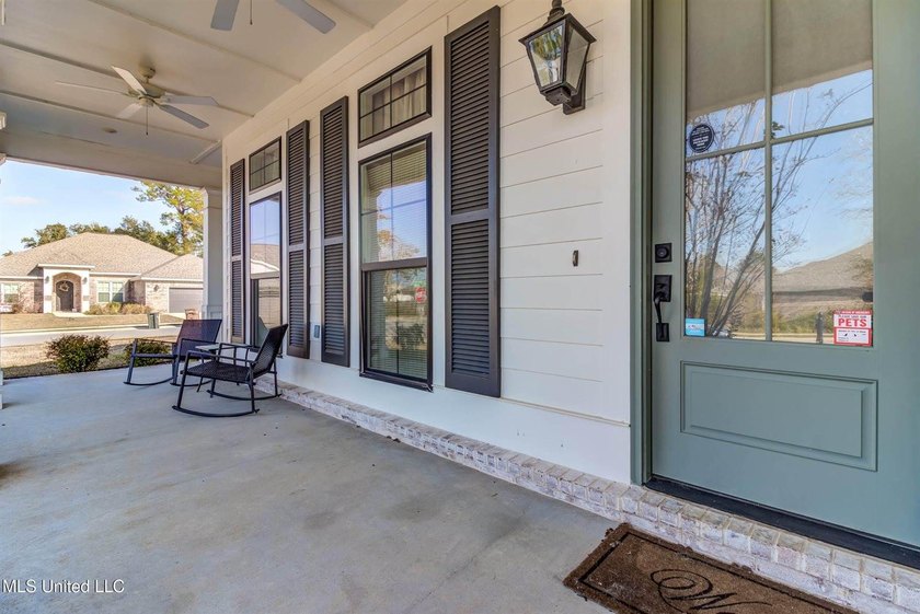 This home was the 2020 St Jude home built by Elliott Homes - photo 4