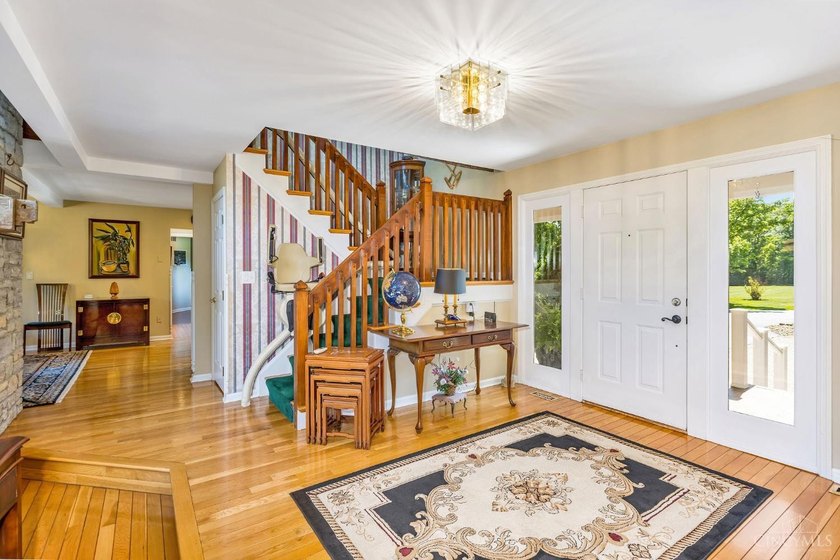Private resort-style estate down a long winding lane on 52.826 - photo 19