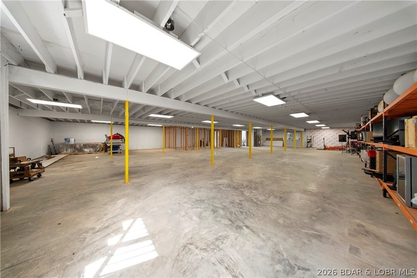 Exceptional commercial opportunity with outstanding visibility - photo 23