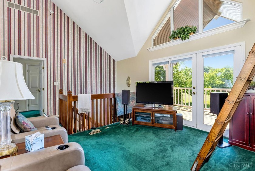 Private resort-style estate down a long winding lane on 52.826 - photo 30