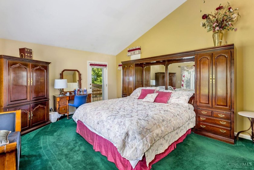 Private resort-style estate down a long winding lane on 52.826 - photo 33