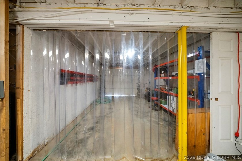Exceptional commercial opportunity with outstanding visibility - photo 39
