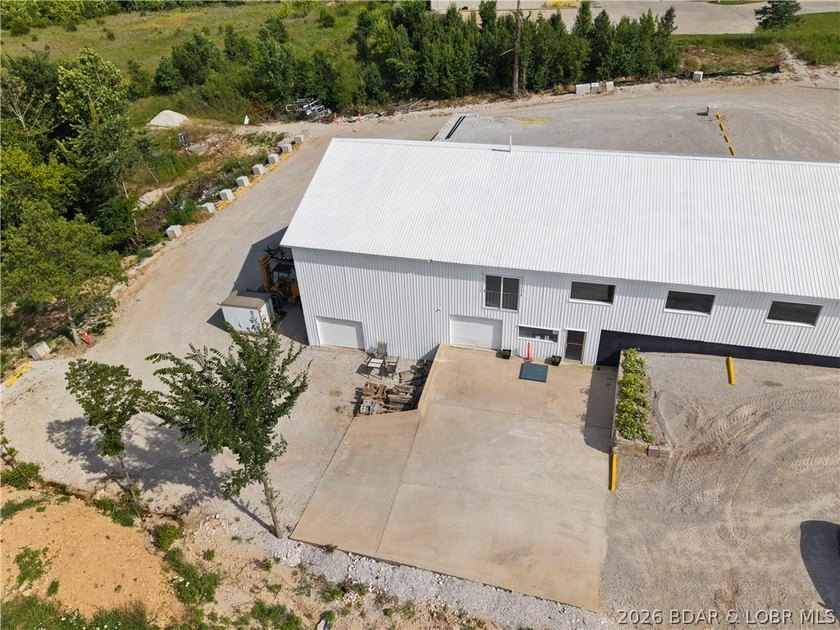 Exceptional commercial opportunity with outstanding visibility - photo 47