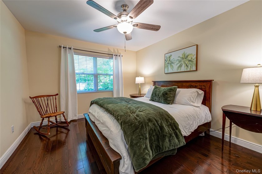 Amazing Huntington Village home perfect for large or extended - photo 17