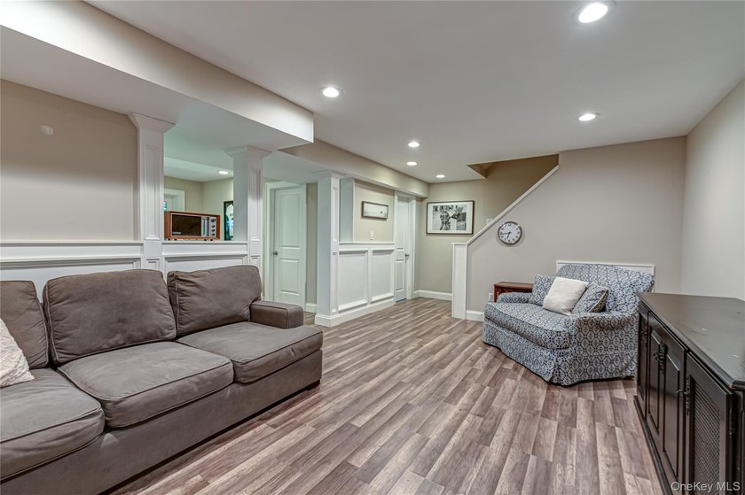 Amazing Huntington Village home perfect for large or extended - photo 24