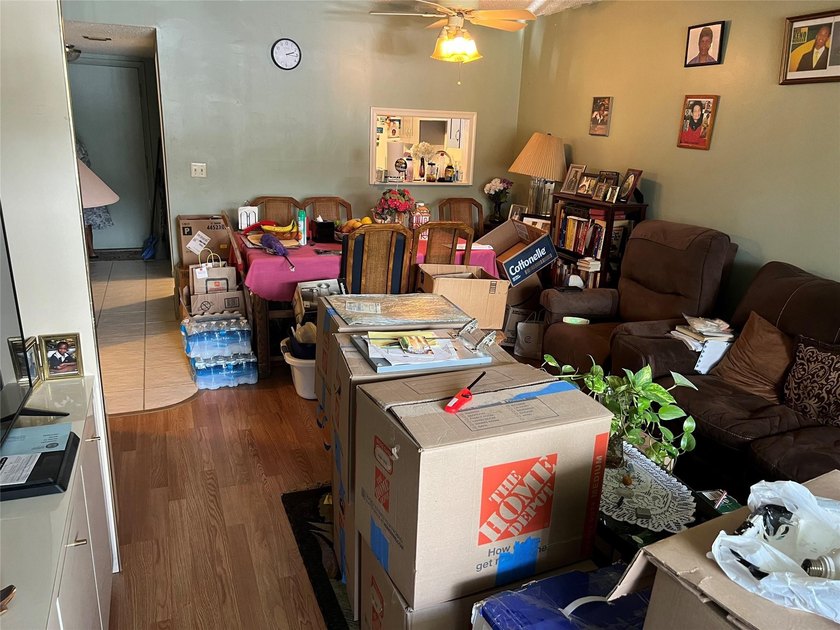 NICE SPACIOUS 2 BEDROOM, 2 BATHROOM CONDO IN NORTH MARGATE - photo 4