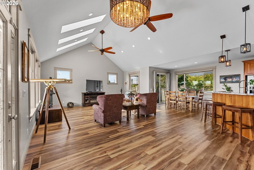 Coastal luxury meets comfort in this custom home within a - photo 5