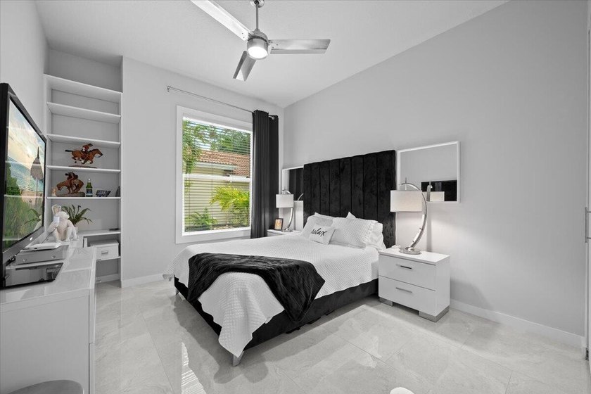 Beautifully reimagined home in the Hamptons of Jupiter - photo 19