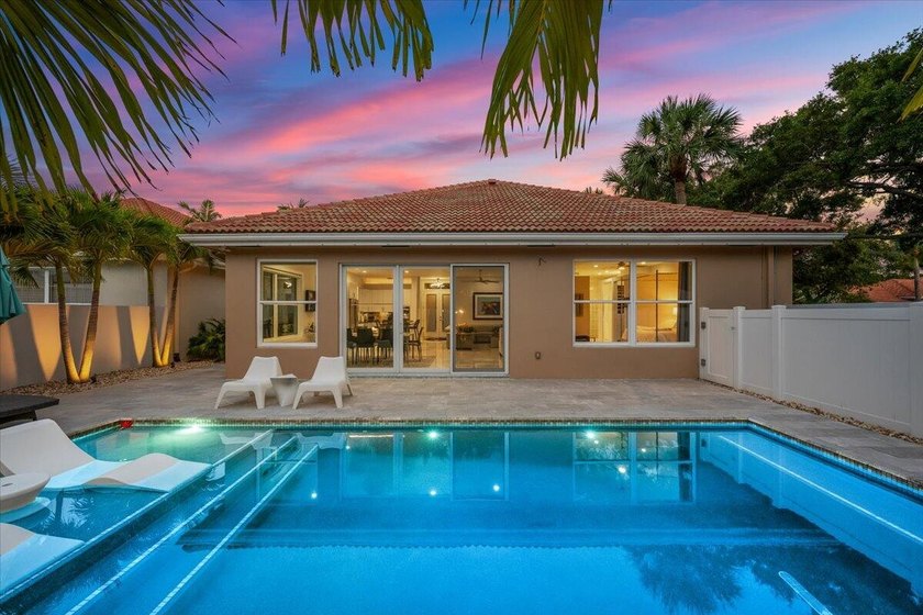 Beautifully reimagined home in the Hamptons of Jupiter - photo 25
