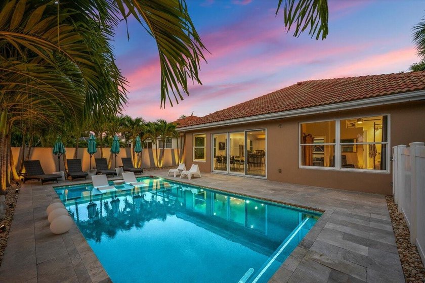 Beautifully reimagined home in the Hamptons of Jupiter - photo 26