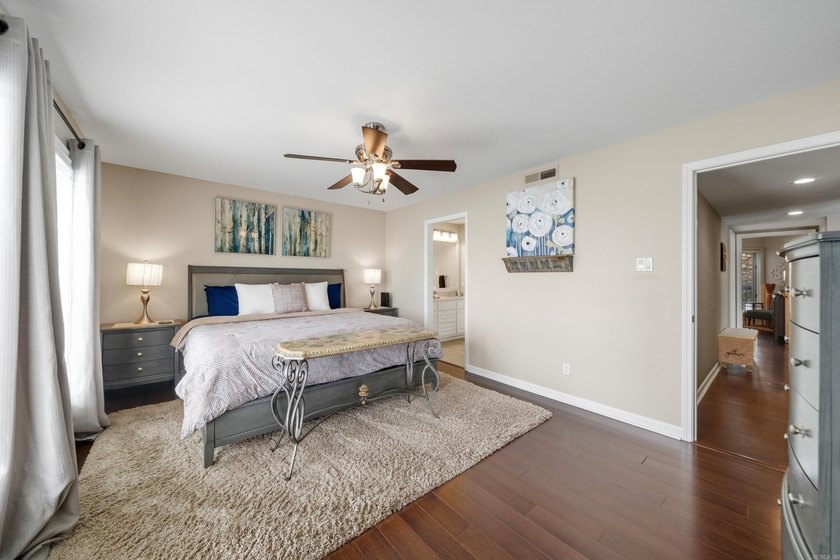 Competitively priced below comparable units, but the real value - photo 22