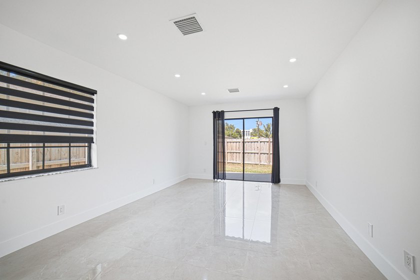 Be the first to live in this completely renovated 2026 - photo 17