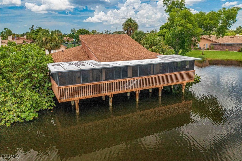 Welcome to this beautifully updated 2-bedroom plus loft home in - photo 33