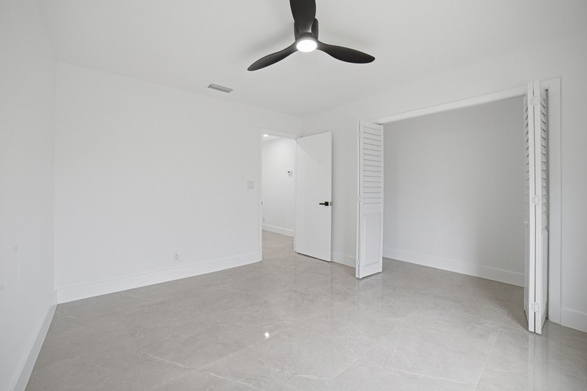 Be the first to live in this completely renovated 2026 - photo 34