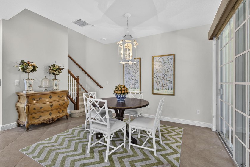 Nestled in the highly desirable Jupiter Country Club, this - photo 17
